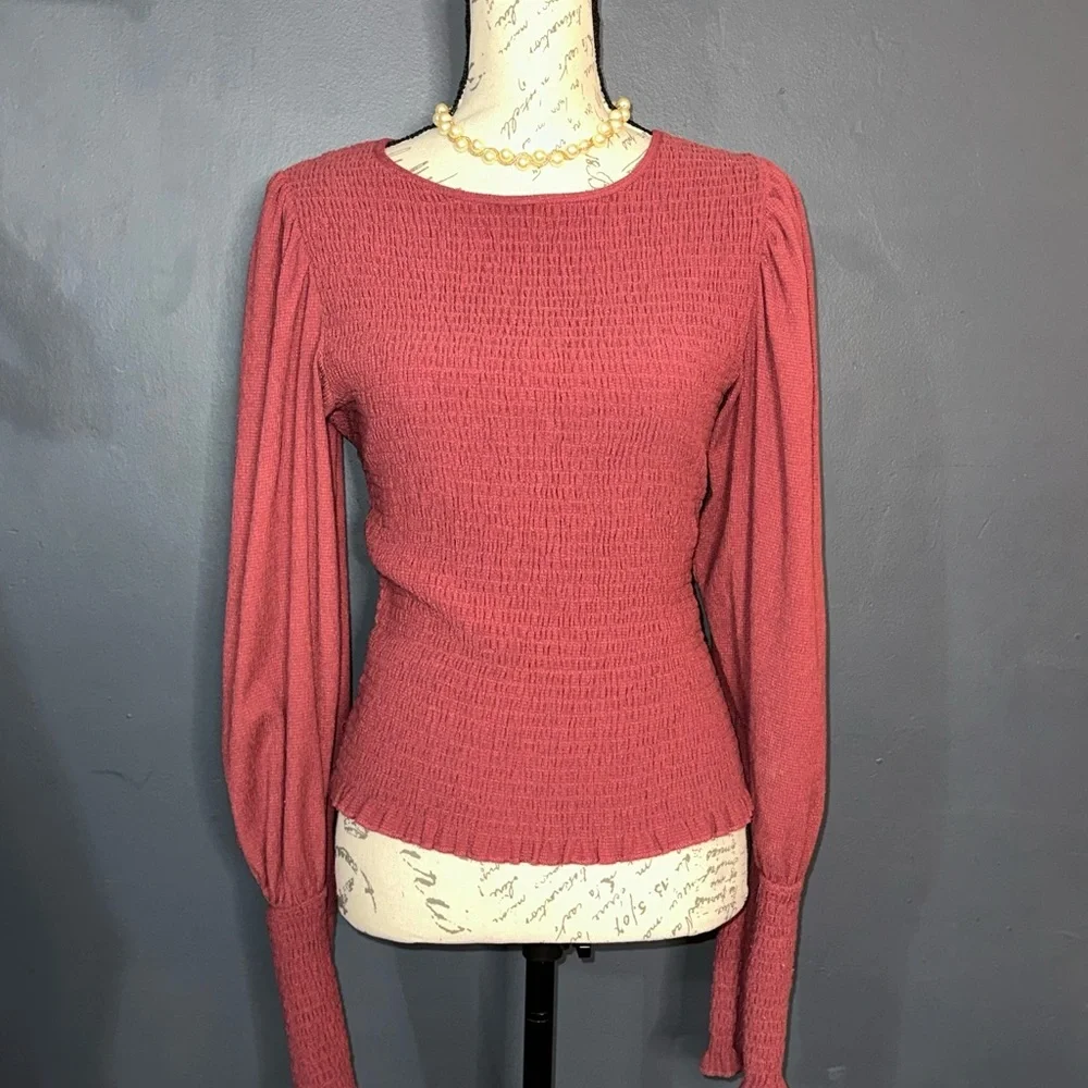 Anthropologie stylish crinkled